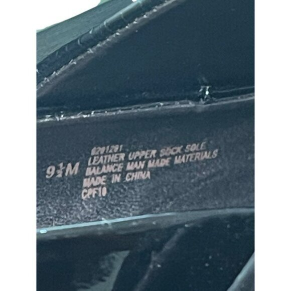 Isola Black Patent Leather Heels With Croc-Embossed Strap Womens Size 9M - Picture 5 of 12